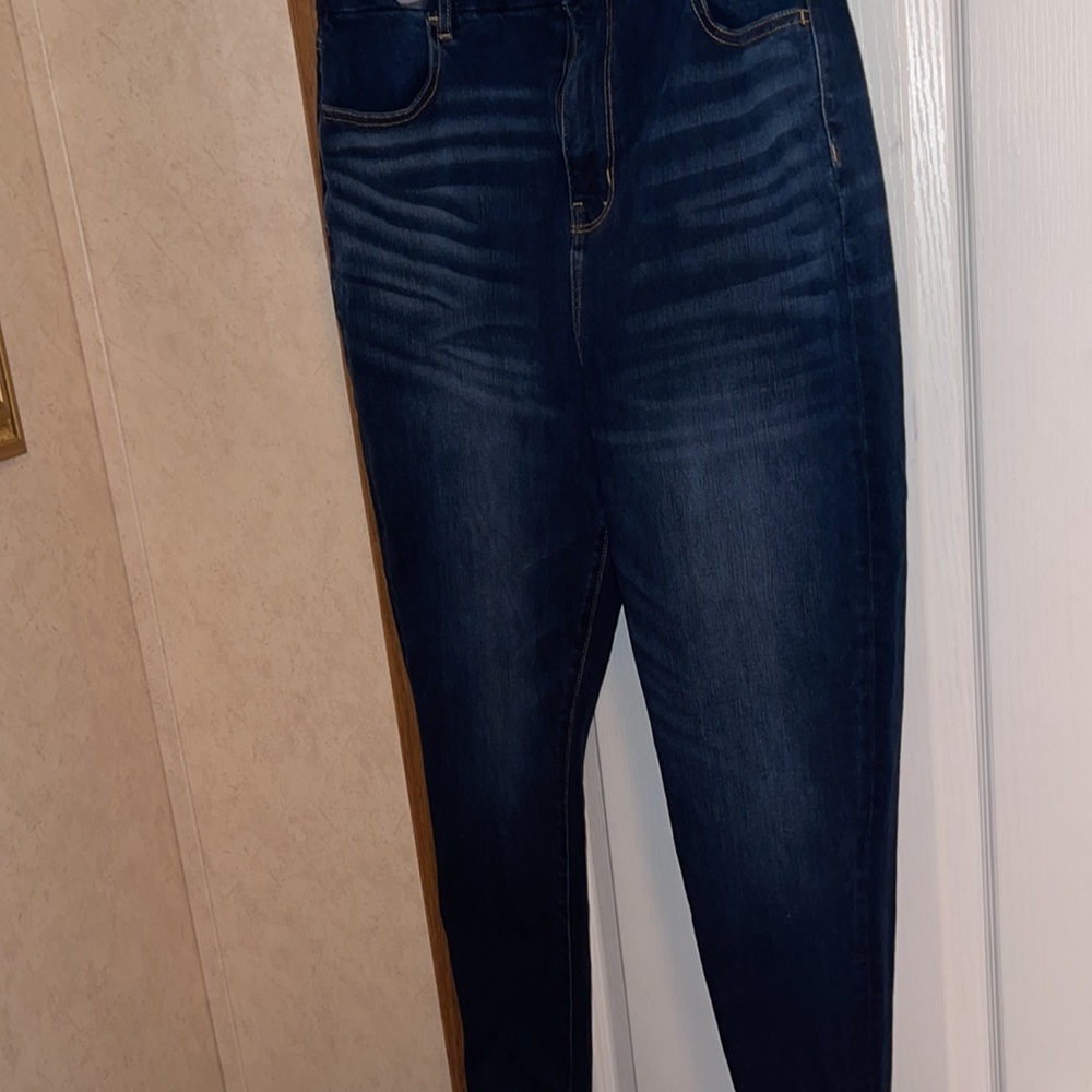 Never wore American eagle CURVY highest rise jegging